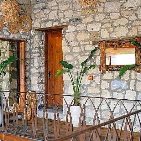 Mahzen By D'azur 3* Alacati